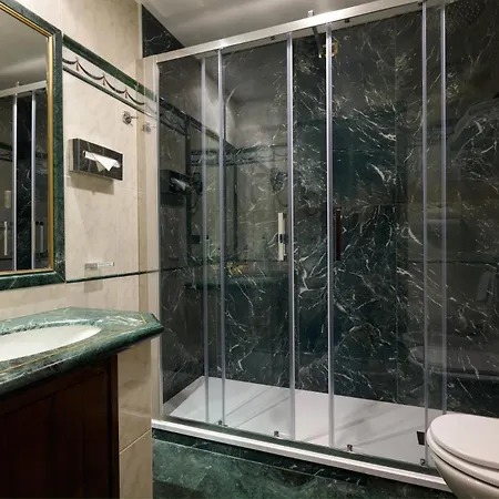 Grand Gianicolo Hotell 4*